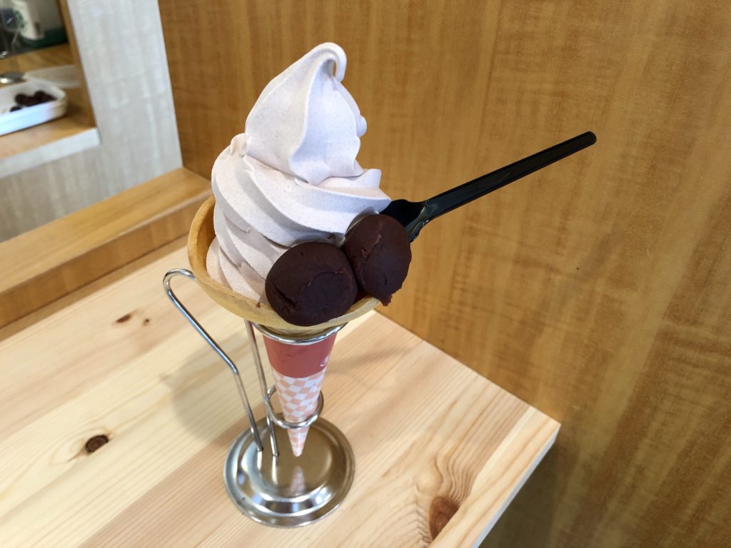 あんころソフト【圓八】in 白山市 | かなざわSweets